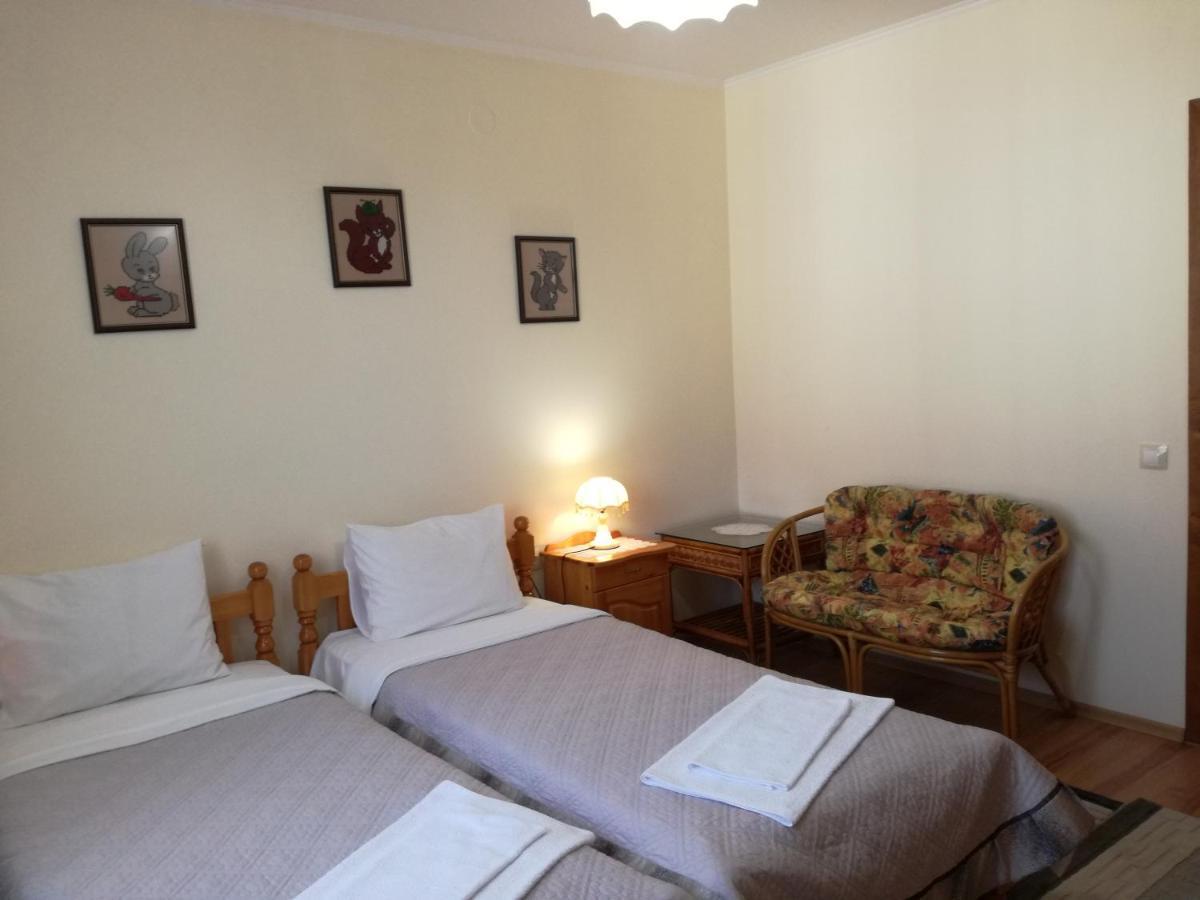 Guest House Benita Dewin Exterior foto
